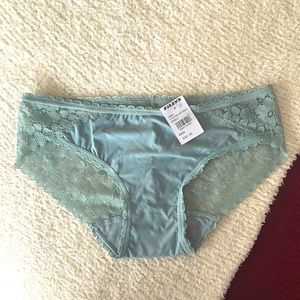 Tilly’s Girl’s Undies